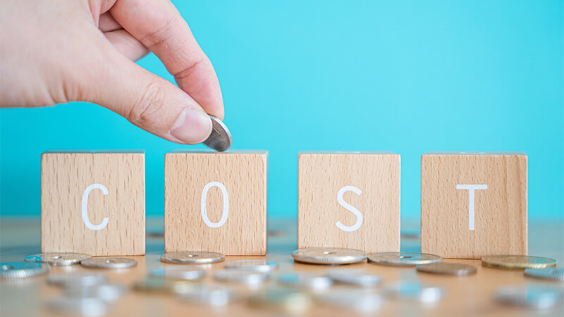 コスト